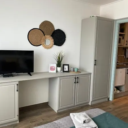 아파트 Golden Beach Apartman *